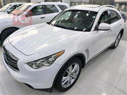 ئینفینیتی FX